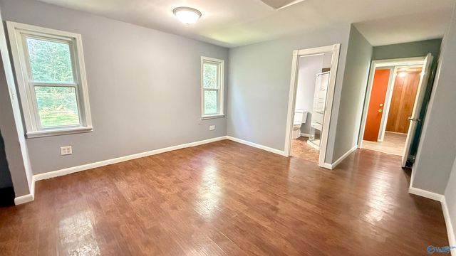 609 10th Street NW, Huntsville, AL 35805