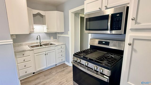 609 10th Street NW, Huntsville, AL 35805