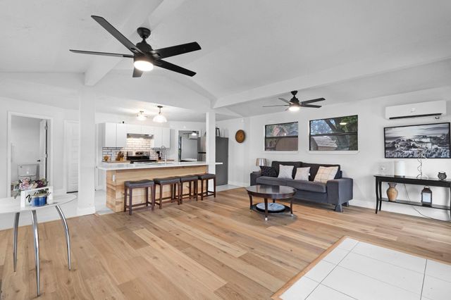 110 Lakeview Shores Drive, Coldspring, TX 77331