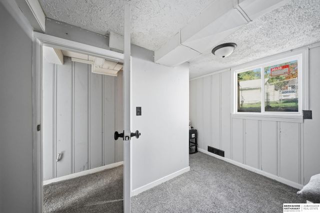 4616 Fontenelle Boulevard, Omaha, NE 68111