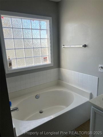 1041 Screech Owl Drive, Hope Mills, NC 28348