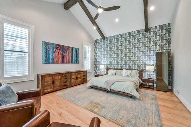 1216 Chantilly Lane, Houston, TX 77018
