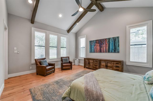 1216 Chantilly Lane, Houston, TX 77018