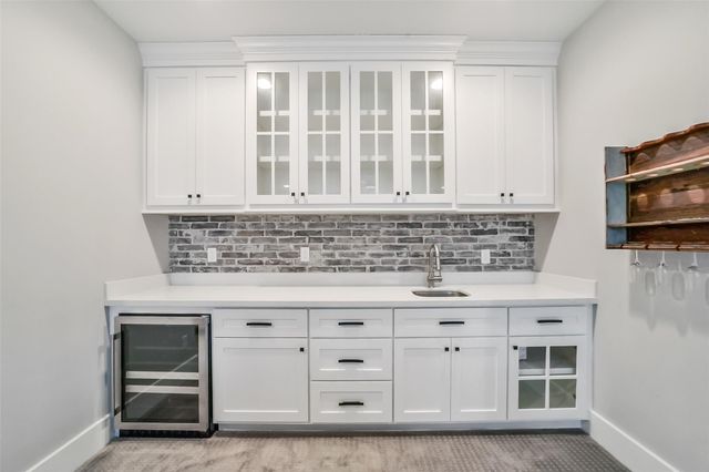 1216 Chantilly Lane, Houston, TX 77018