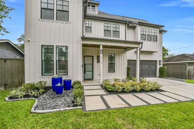 1216 Chantilly Lane, Houston, TX 77018