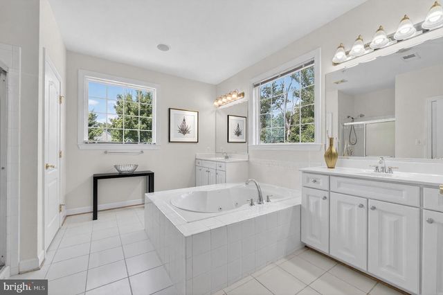 13330 LENFANT DR, Fort Washington, MD 20744