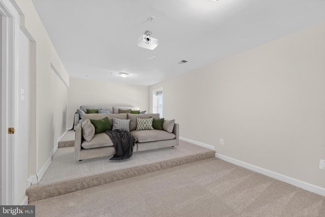 13330 LENFANT DR, Fort Washington, MD 20744