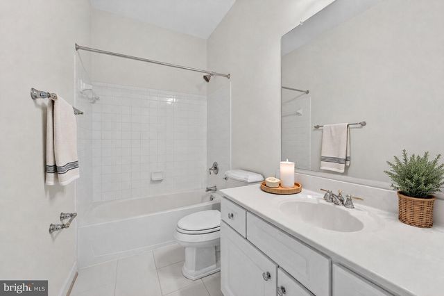 13330 LENFANT DR, Fort Washington, MD 20744