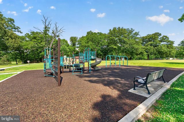 13330 LENFANT DR, Fort Washington, MD 20744