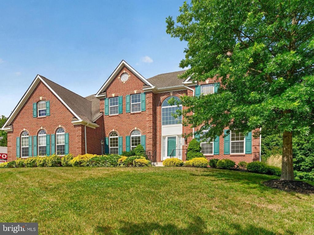 13330 LENFANT DR, Fort Washington, MD 20744