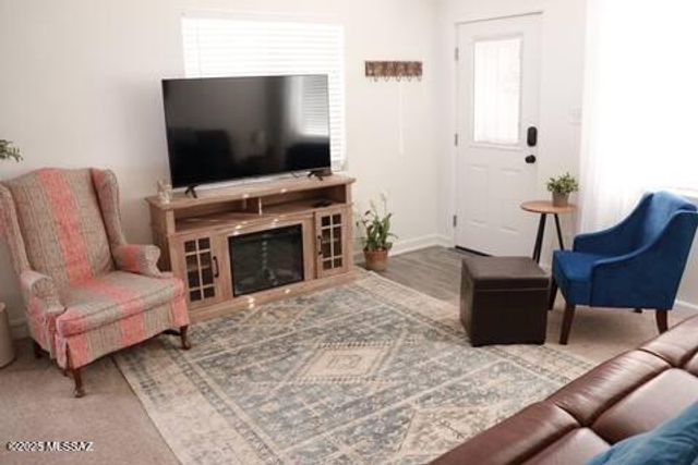 4547 E 14th Street, Tucson, AZ 85711