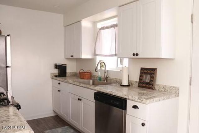 4547 E 14th Street, Tucson, AZ 85711