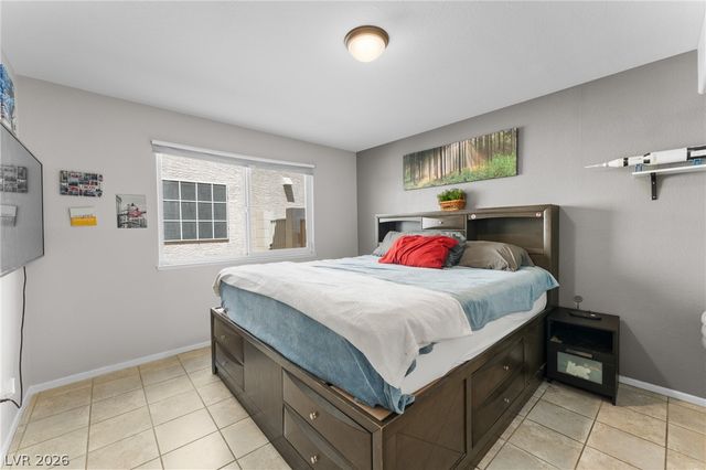 7556 Violet Vista Avenue 101, Las Vegas, NV 89130