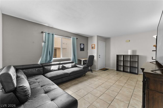 7556 Violet Vista Avenue 101, Las Vegas, NV 89130