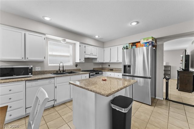 7556 Violet Vista Avenue 101, Las Vegas, NV 89130