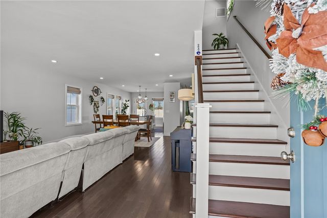 165 Graystone Street, Warwick, RI 02886