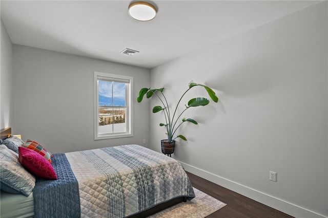 165 Graystone Street, Warwick, RI 02886