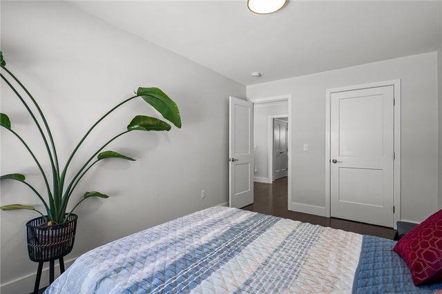 165 Graystone Street, Warwick, RI 02886