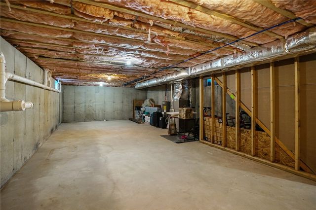 165 Graystone Street, Warwick, RI 02886