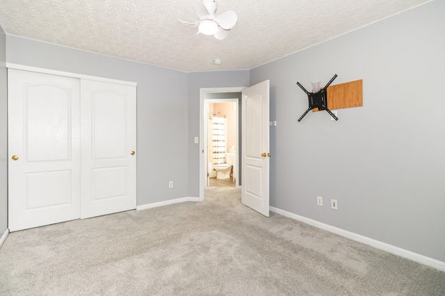 756 Ridgepoint Drive, Independence, KY 41051