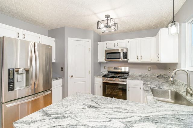 756 Ridgepoint Drive, Independence, KY 41051