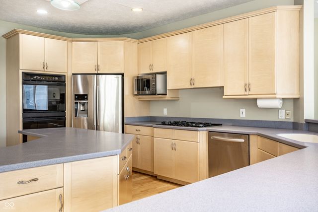 11575 Freeport Drive, Carmel, IN 46032