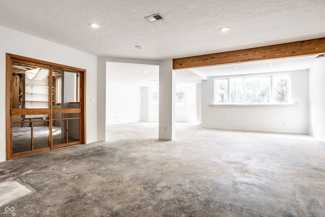 11575 Freeport Drive, Carmel, IN 46032