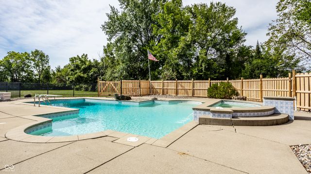 11575 Freeport Drive, Carmel, IN 46032