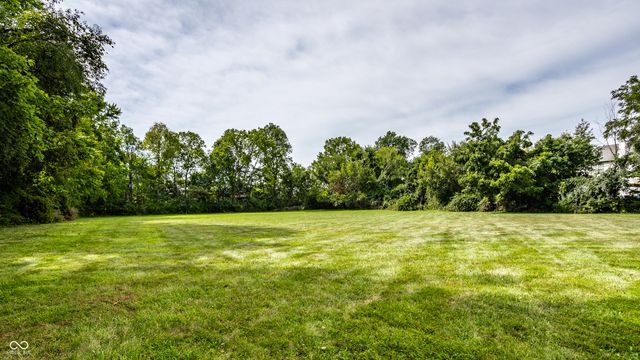 11575 Freeport Drive, Carmel, IN 46032