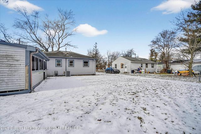 5129 Wexford Road, Lansing, MI 48911
