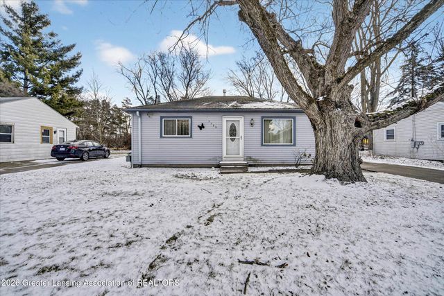 5129 Wexford Road, Lansing, MI 48911