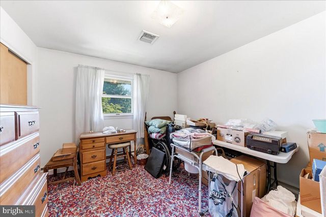 1400 E KELLER RD, Pottstown, PA 19465