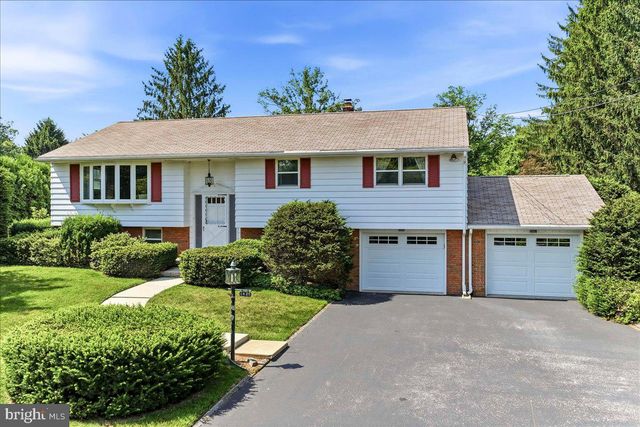 1400 E KELLER RD, Pottstown, PA 19465