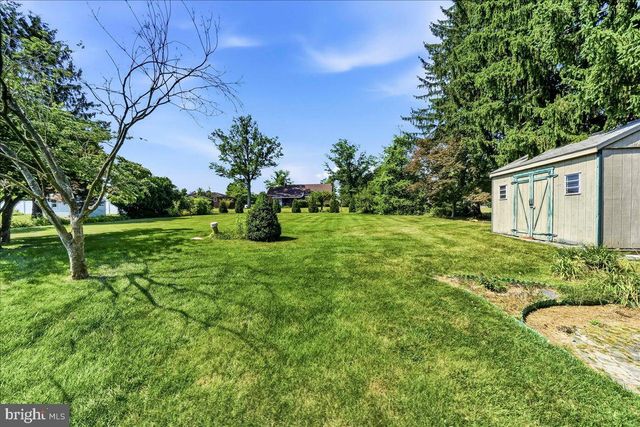 1400 E KELLER RD, Pottstown, PA 19465