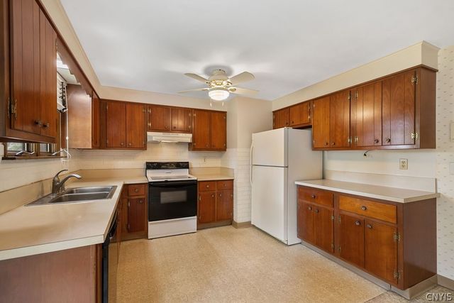 308 Washburn Drive, Dewitt, NY 13057