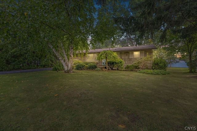 308 Washburn Drive, Dewitt, NY 13057