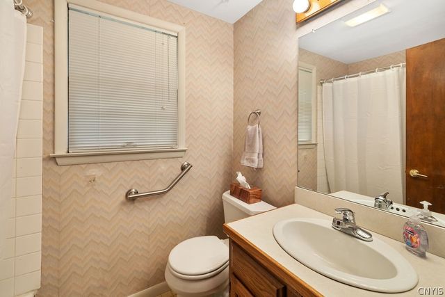 308 Washburn Drive, Dewitt, NY 13057