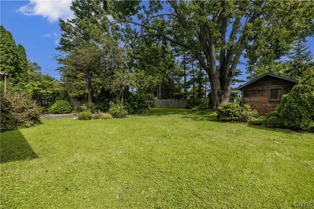 308 Washburn Drive, Dewitt, NY 13057
