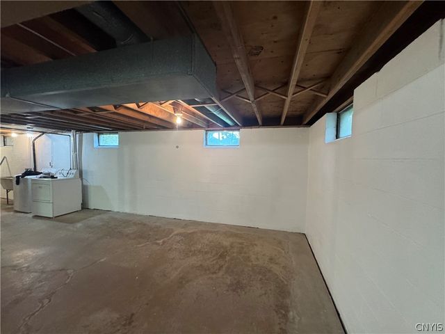 308 Washburn Drive, Dewitt, NY 13057