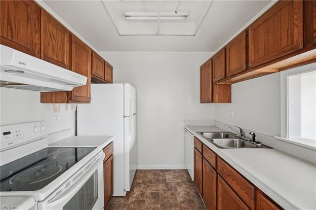 497 Cobblewood BND, Chesapeake, VA 23320