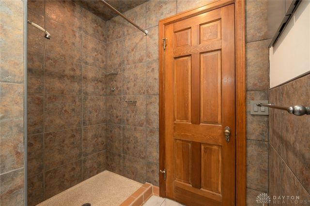 406 Spirea Drive, Oakwood, OH 45419