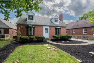 406 Spirea Drive, Oakwood, OH 45419