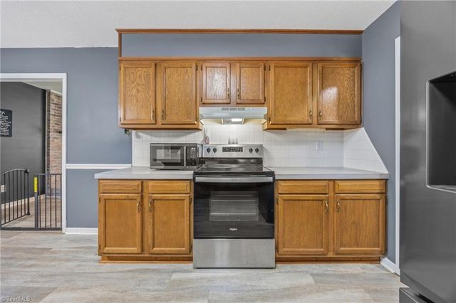 116 Raper Circle, Lexington, NC 27295
