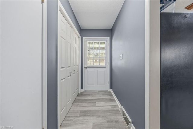 116 Raper Circle, Lexington, NC 27295