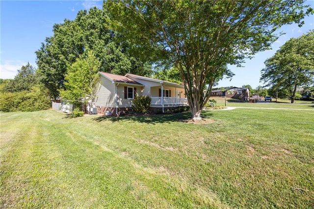 116 Raper Circle, Lexington, NC 27295