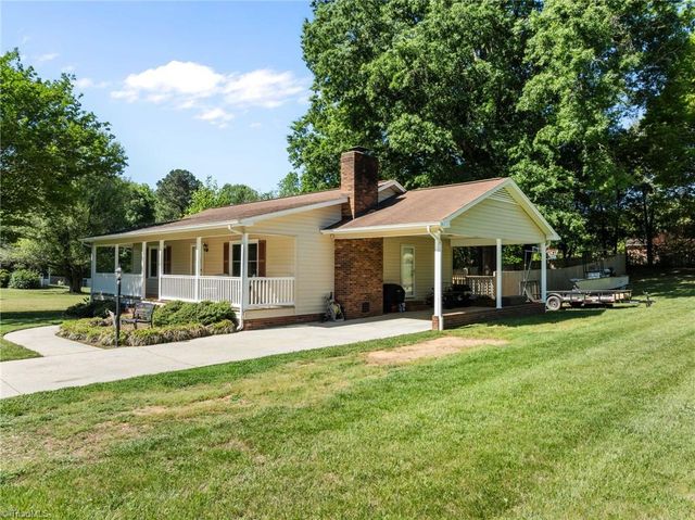 116 Raper Circle, Lexington, NC 27295