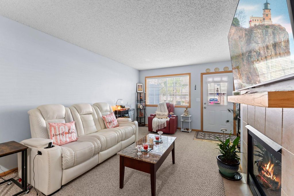6133 Maclynn Avenue NE, Albertville, MN 55301 — photo 3
