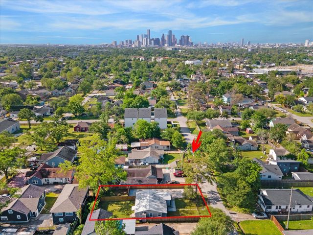 4502 Hain Street, Houston, TX 77009