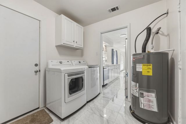 4944 Saucer Drive, Haltom City, TX 76117