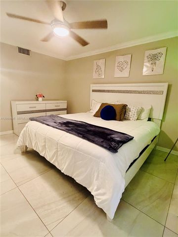 20120 NE 3rd Court 7, Miami, FL 33179